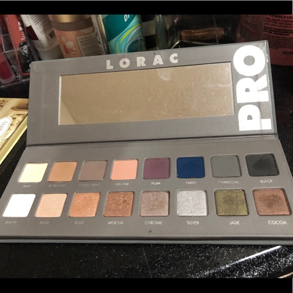 Makeup.Lorac Pro 2 Eyeshadow palette - Picture 1 of 1